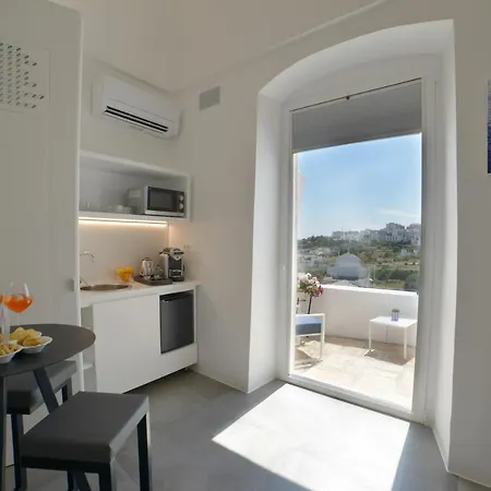 Bed & Breakfast Sunshine Luxury Ostuni